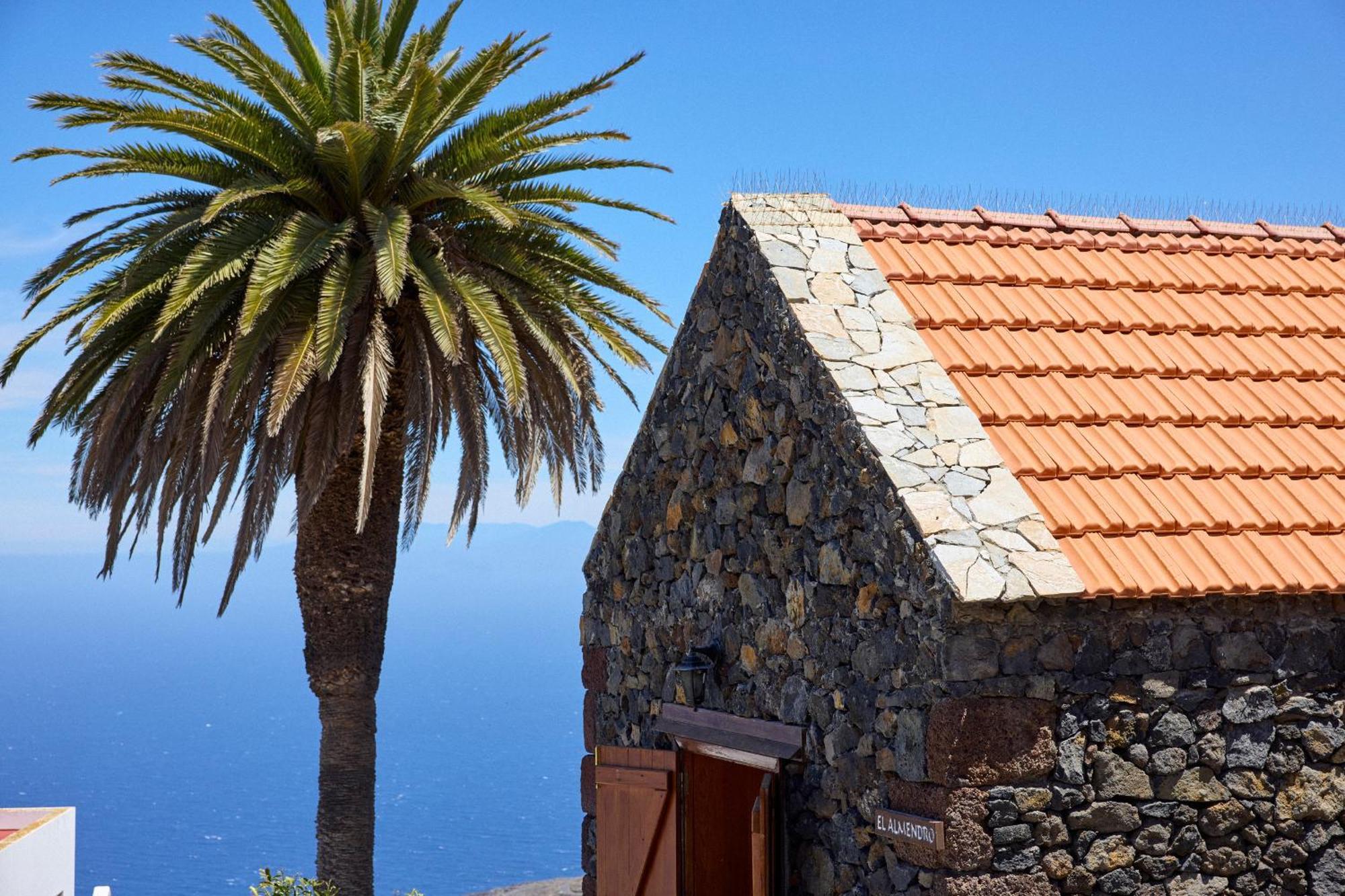 Perales Country house *