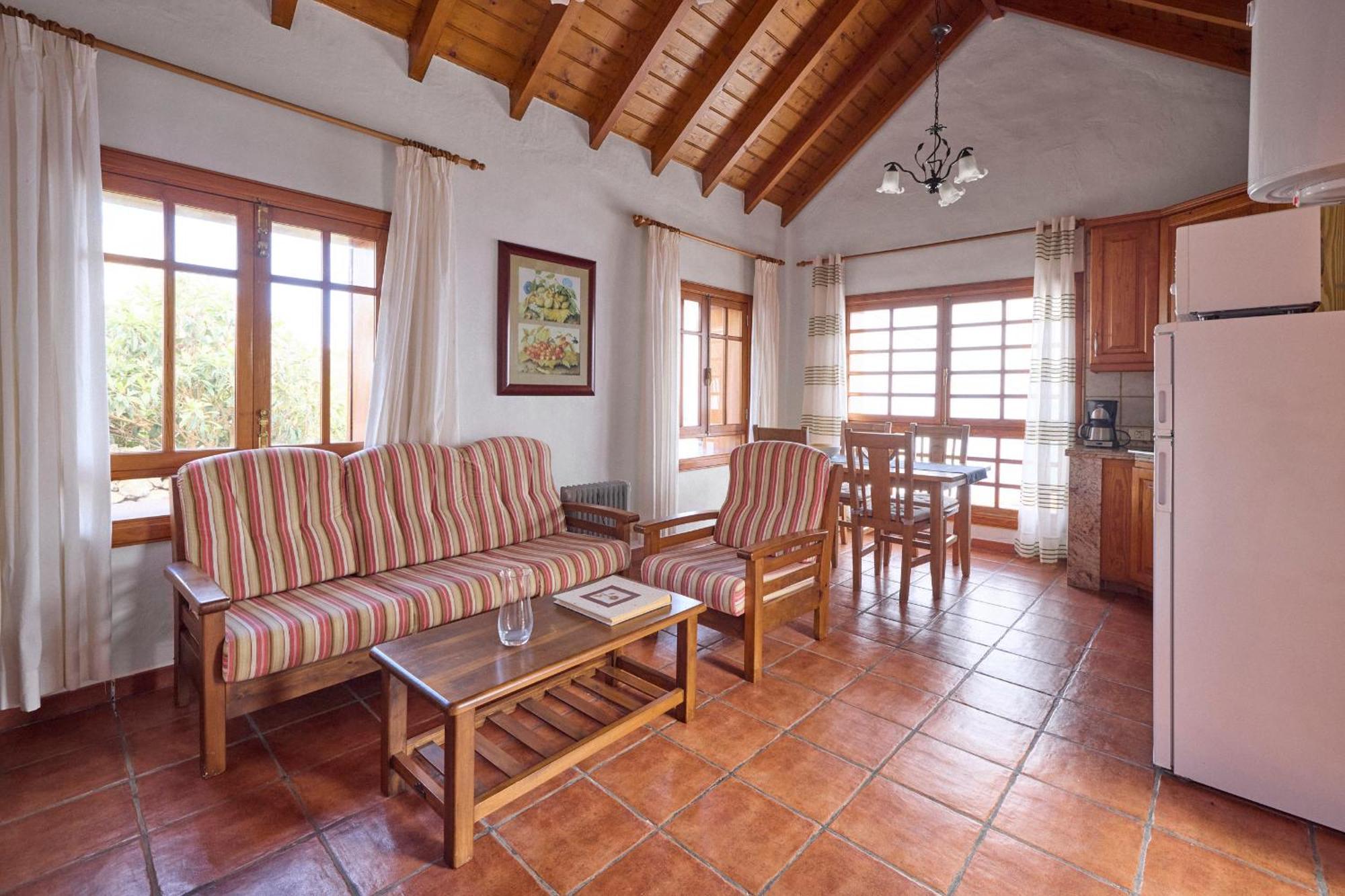 Perales Country house *
