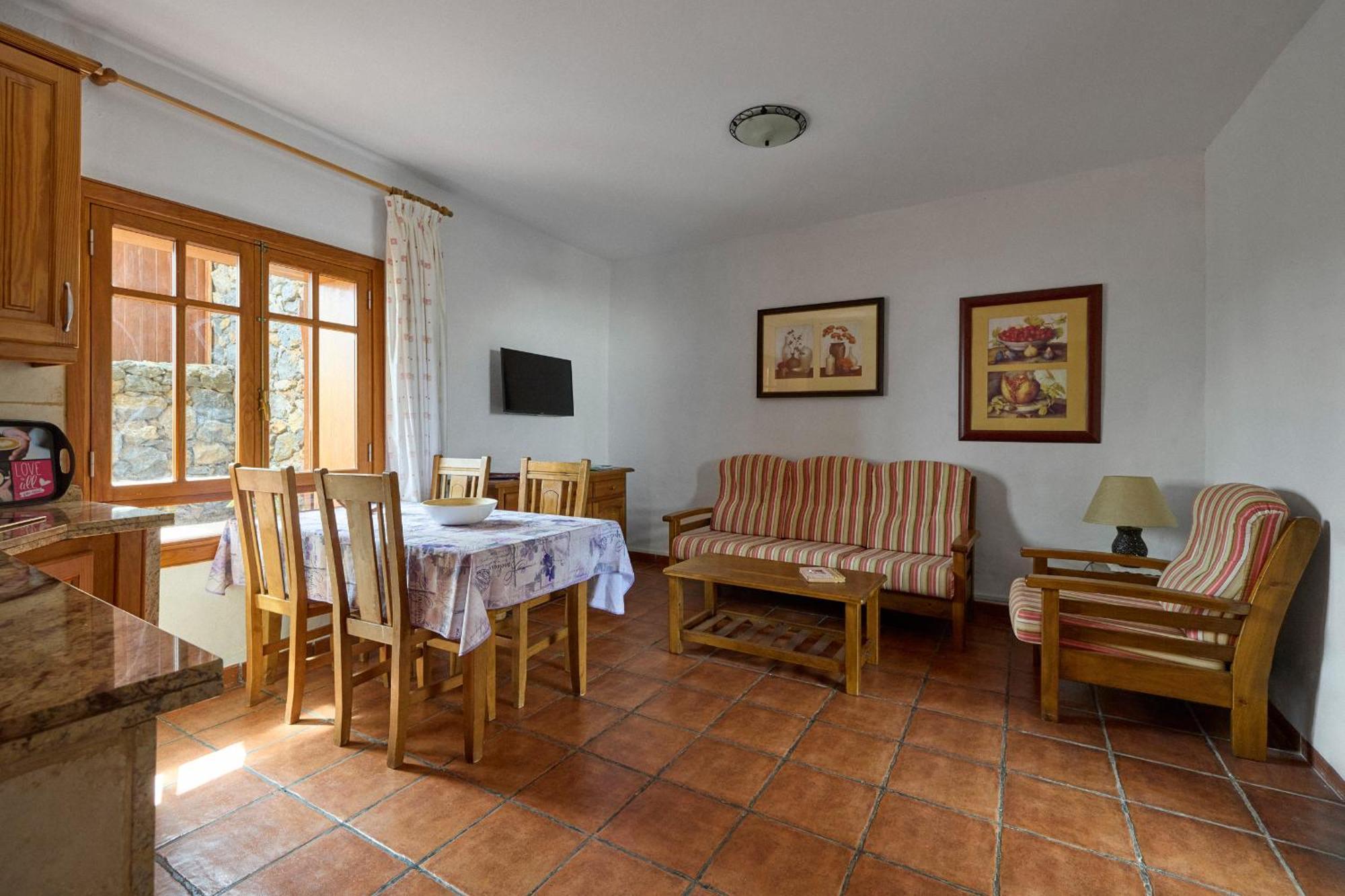 Perales Country house Mocanal