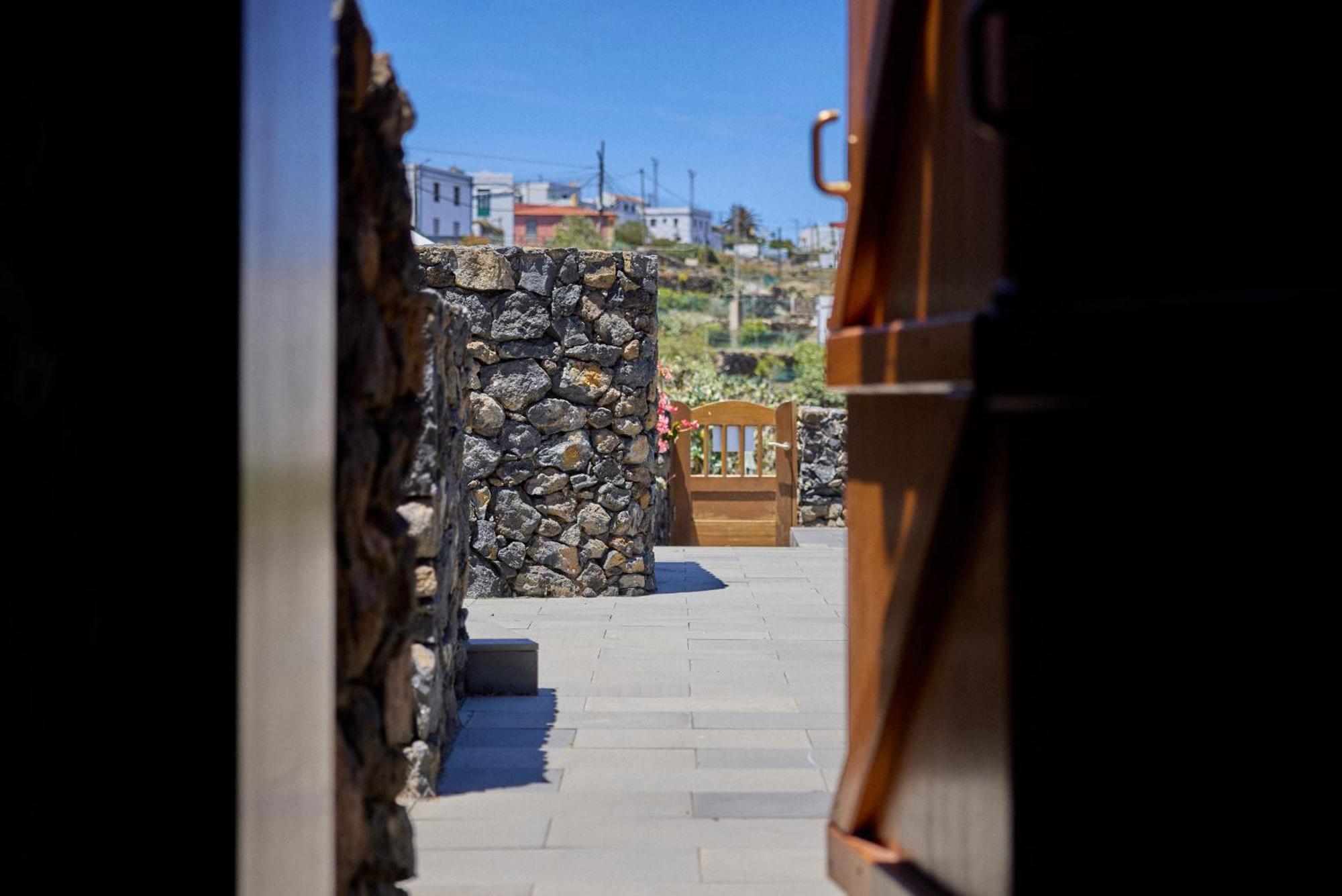 Perales Country house *